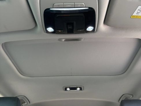 Used 2021 Kia Seltos SX w/ SX Sunroof Package AWD/4WD image 18