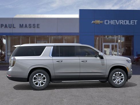 New 2026 Chevrolet Suburban LT w/ Comfort Package image 5