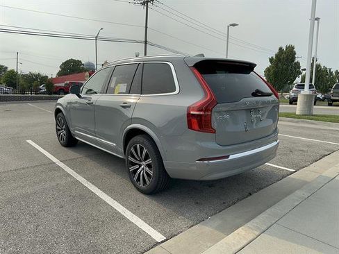 Certified 2025 Volvo XC90 B6 Plus image 36