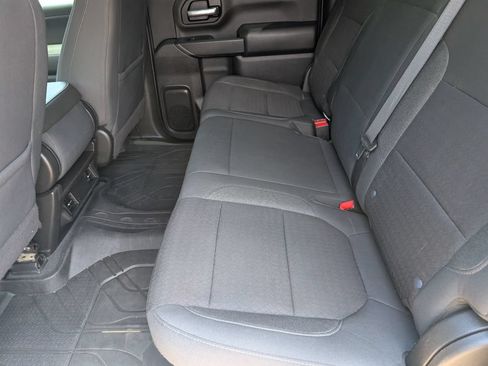 Used 2021 Chevrolet Silverado 2500 LT w/ Fleet Comfort Package AWD/4WD image 9