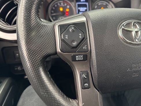 Certified 2021 Toyota Tacoma Limited image 19