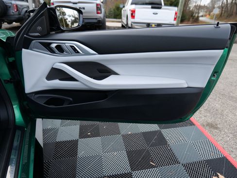 Used 2022 BMW M4 xDrive Competition image 33