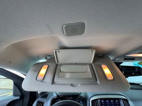 Used 2021 Chevrolet Colorado Z71 image 37