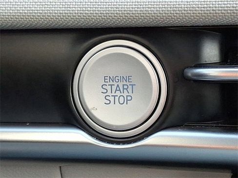 Certified 2025 Hyundai Tucson Limited image 22