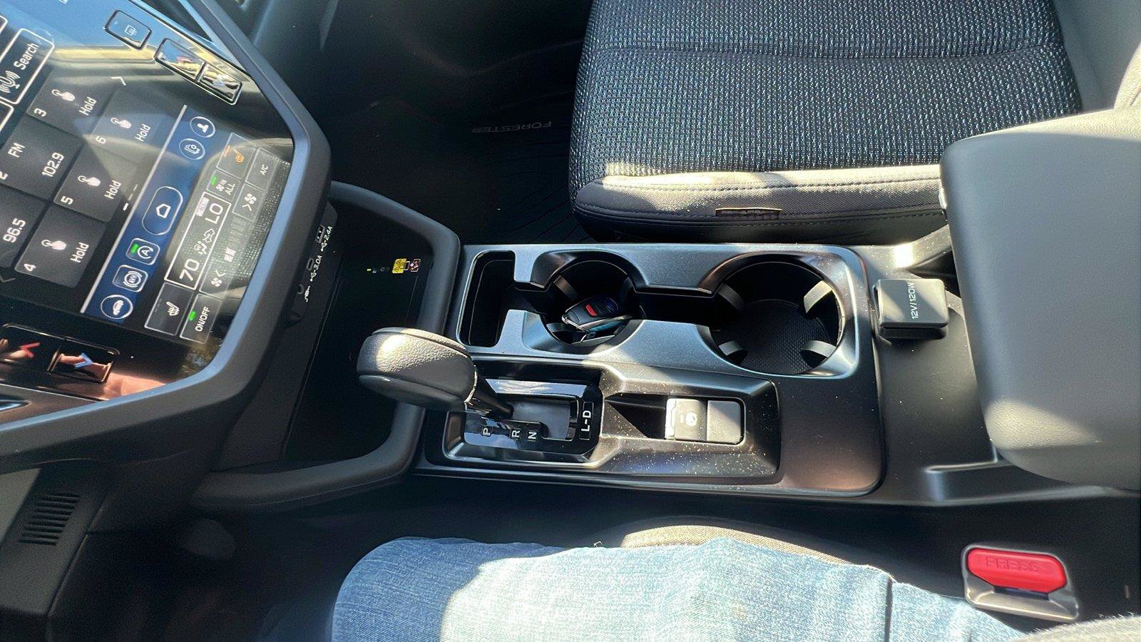 New 2026 Subaru Forester Premium AWD/4WD image 32