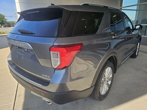 Used 2022 Ford Explorer Limited w/ Equipment Group 301A image 10