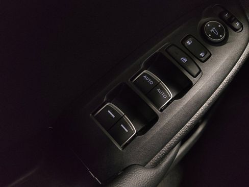 Used 2021 Honda Accord Hybrid image 27
