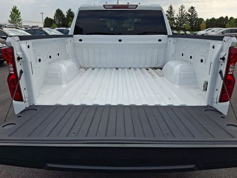 Used 2023 Chevrolet Silverado 1500 Custom AWD/4WD image 27