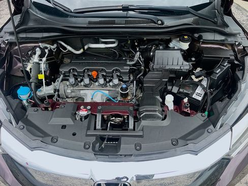 Used 2020 Honda HR-V Touring image 31