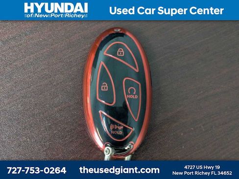 Used 2025 Hyundai Santa Fe SEL FWD image 41