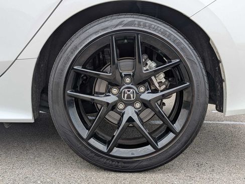 Used 2025 Honda Civic Sport image 14
