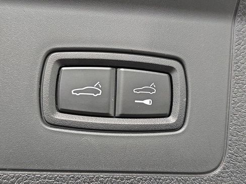 Certified 2024 Porsche Panamera 4 AWD/4WD image 31