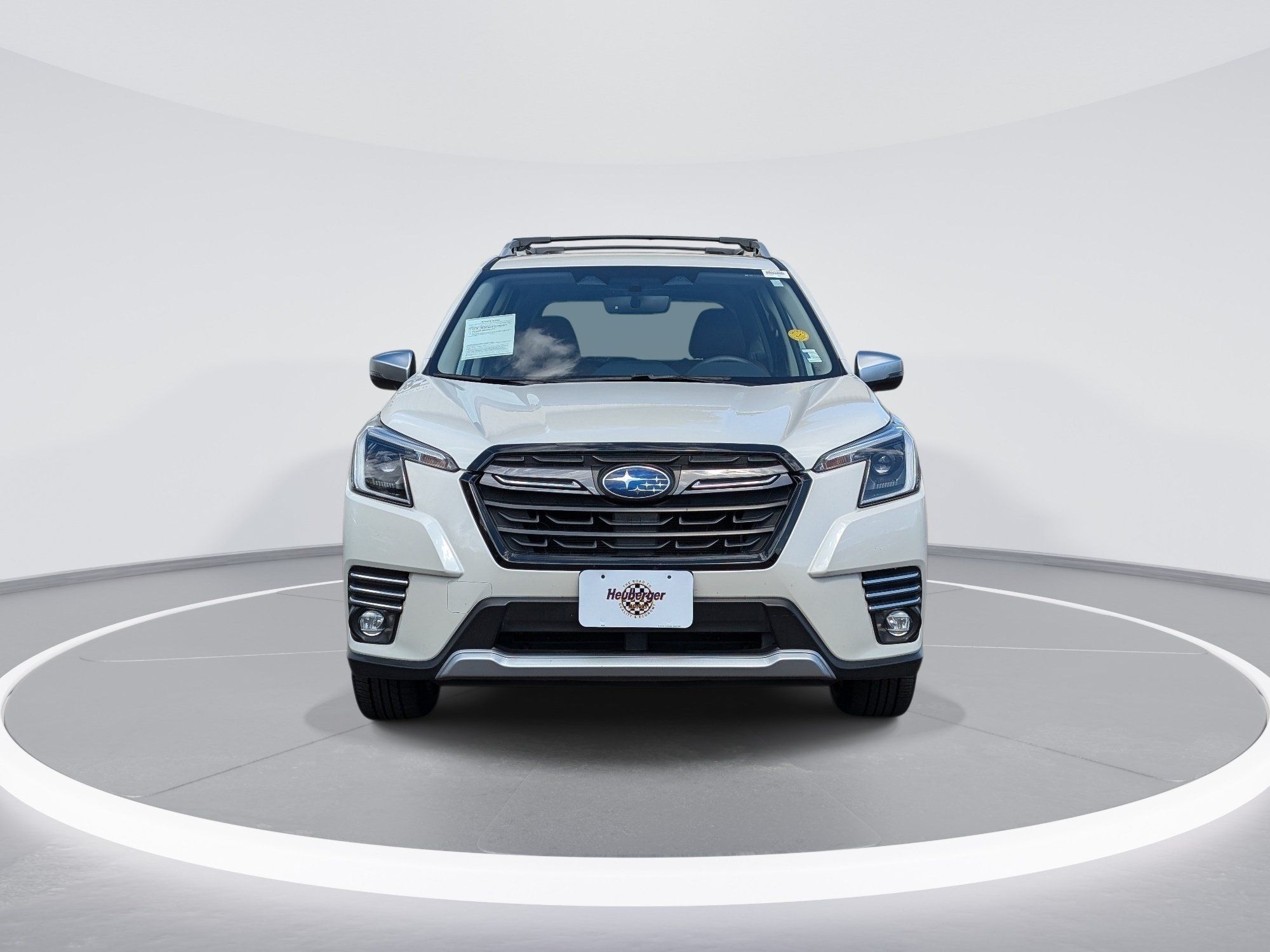 Used 2023 Subaru Forester Touring AWD/4WD image 2