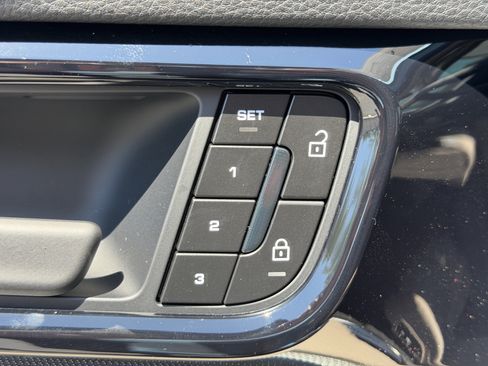 New 2026 Porsche Panamera 4 AWD/4WD image 22
