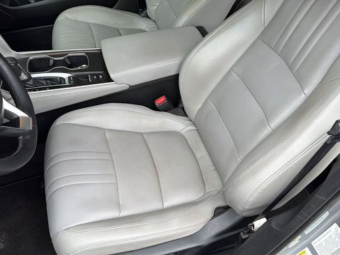 Used 2018 Honda Accord Touring image 31