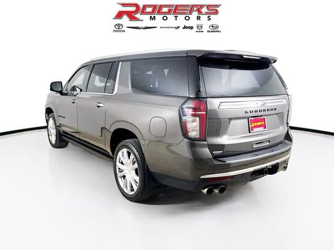 Used 2021 Chevrolet Suburban High Country AWD/4WD image 11