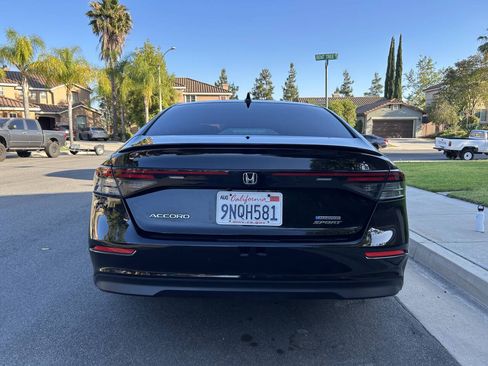 Used 2024 Honda Accord Sport image 5