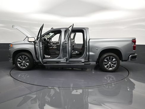 Used 2025 Chevrolet Silverado 1500 LT w/ Safety Package RWD image 42