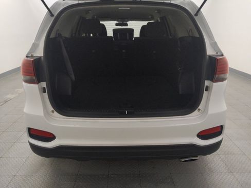 Used 2020 Kia Sorento LX image 29
