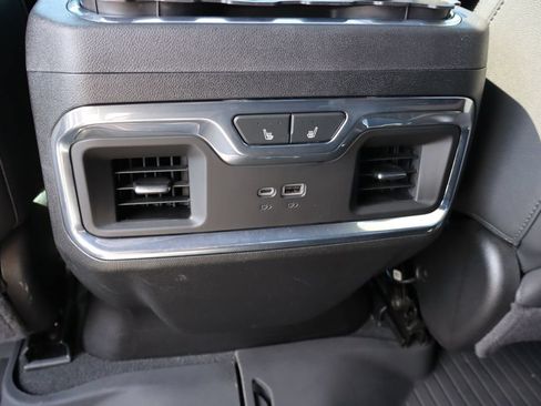 Used 2025 Chevrolet Silverado 2500 High Country w/ Technology Package AWD/4WD image 21