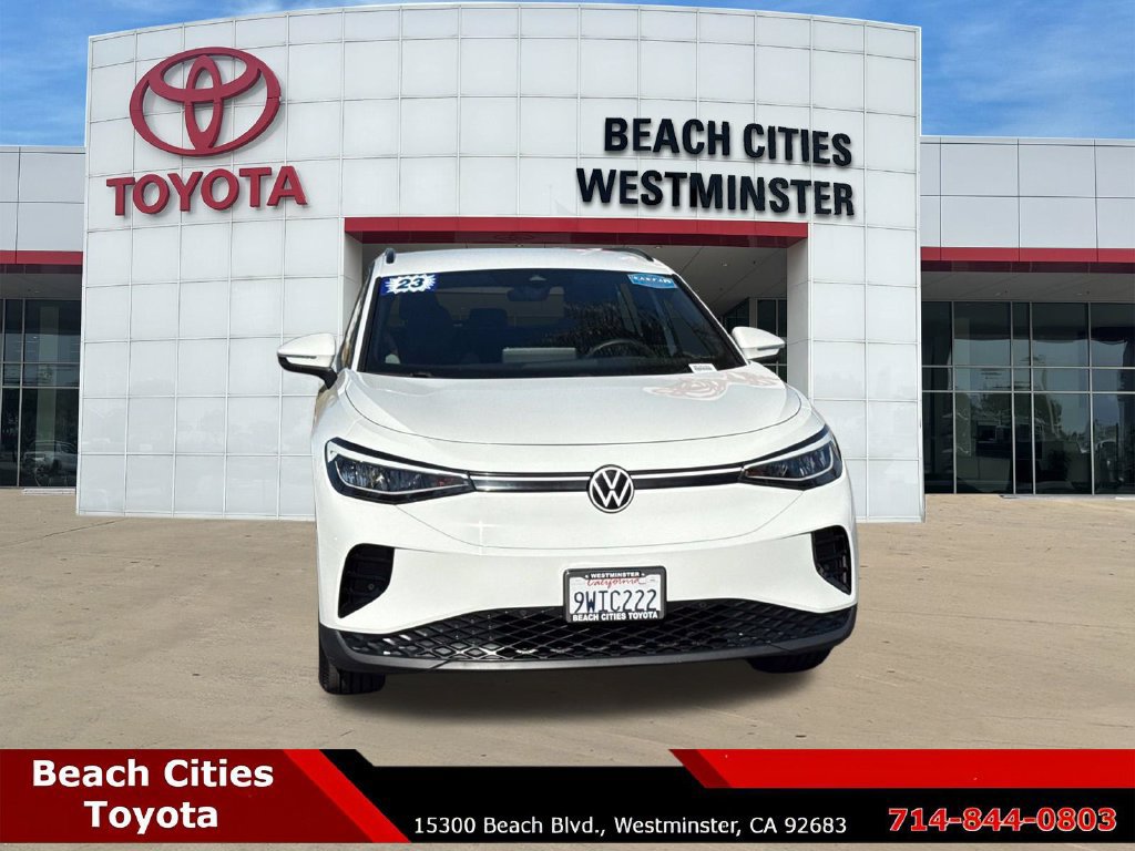 Used 2023 Volkswagen ID.4 2WD image 3