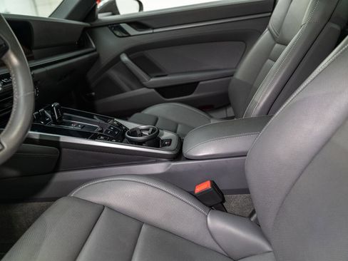 Used 2021 Porsche 911 Carrera 4S image 34
