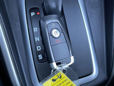 Used 2020 Ford EcoSport Titanium image 20