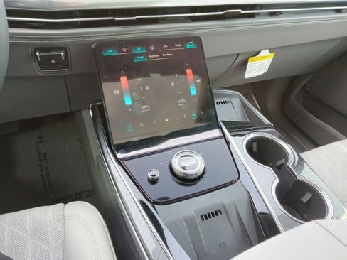 New 2026 Cadillac Escalade IQL Sport 1 w/ LPO, ONYX Package image 17