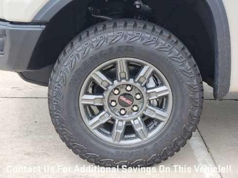 New 2026 GMC Sierra 1500 AT4X AWD/4WD image 7