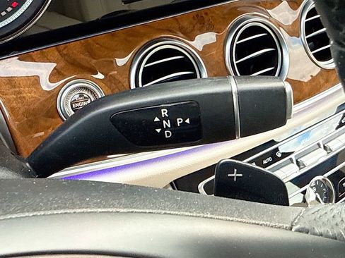 Used 2018 Mercedes-Benz E 300 w/ Premium 1 Package image 28
