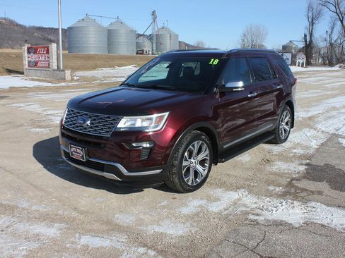 Used 2018 Ford Explorer Platinum image 1