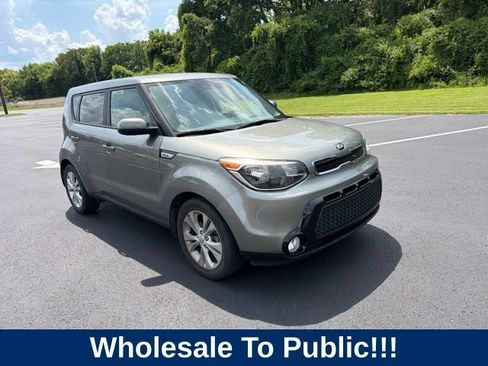 Used 2016 Kia Soul + FWD image 1