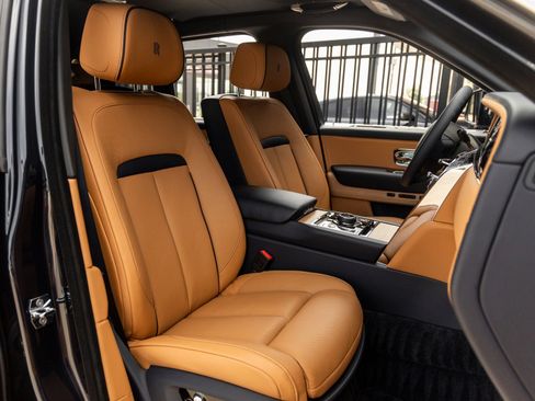 New 2026 Rolls-Royce Cullinan AWD/4WD image 57