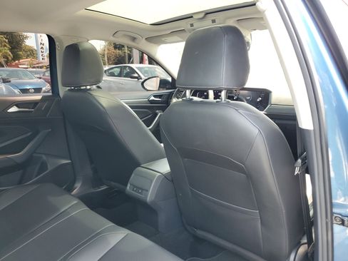 Used 2020 Volkswagen Jetta SEL image 39