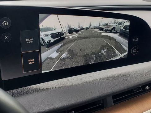 Used 2023 Lucid Air Touring image 16