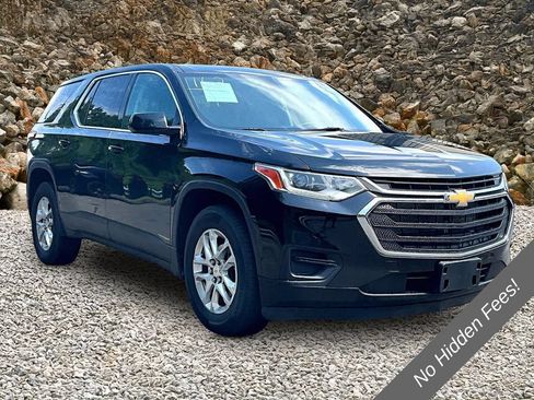 Used 2020 Chevrolet Traverse LS AWD/4WD image 9