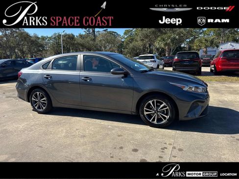 Used 2024 Kia Forte LXS image 1