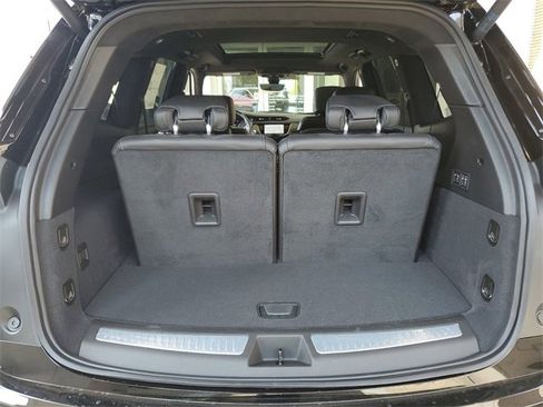 New 2025 Cadillac XT6 Sport w/ Platinum Package image 24