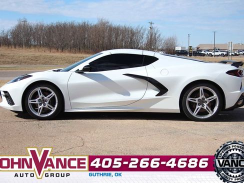 Used 2021 Chevrolet Corvette 1LT image 5