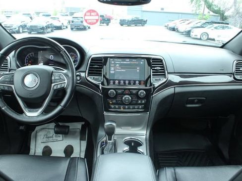 Used 2021 Jeep Grand Cherokee Overland w/ Protech Group AWD/4WD image 17