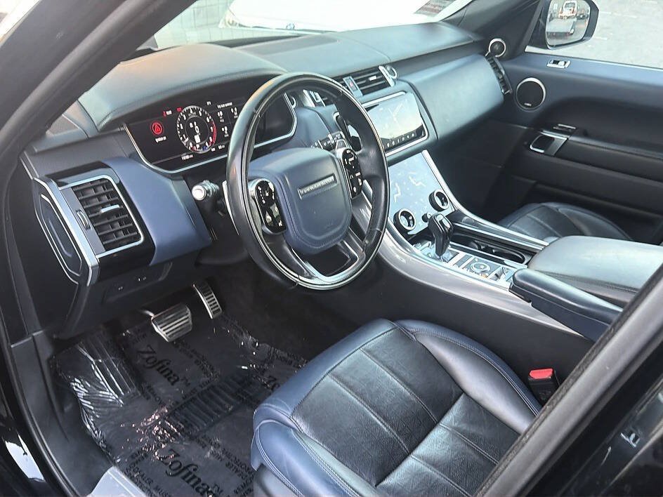 Used 2018 Land Rover Range Rover Sport HSE Dynamic AWD/4WD image 5