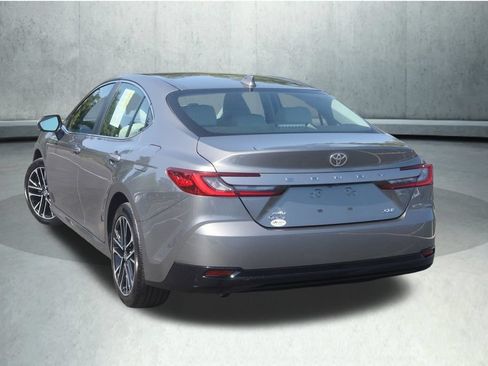 Used 2026 Toyota Corolla LE AWD/4WD image 22
