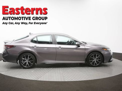 Used 2024 Toyota Camry SE FWD image 43