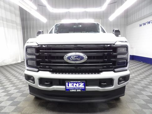 Used 2026 Ford F250 Platinum AWD/4WD image 45