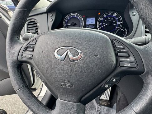 Used 2016 INFINITI QX50 AWD w/ Technology Package image 29