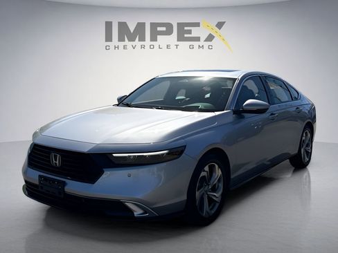 Used 2023 Honda Accord Touring image 1