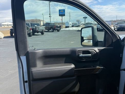 Used 2022 GMC Sierra 2500 SLE w/ SLE Convenience Package image 49