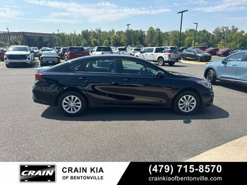 Certified 2021 Kia Forte Sedan FWD image 13