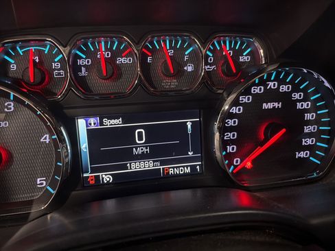 Used 2015 Chevrolet Silverado 2500 LTZ w/ Duramax Plus Package AWD/4WD image 2