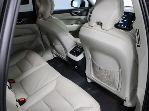 Used 2020 Volvo XC60 T5 Inscription FWD image 31